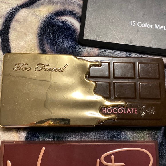 Eyeshadow pallets that are BOMB - Picture 4 of 5